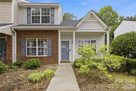 15030 Deshler Court Charlotte NC 28273