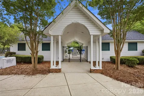 15030 Deshler Court Charlotte NC 28273