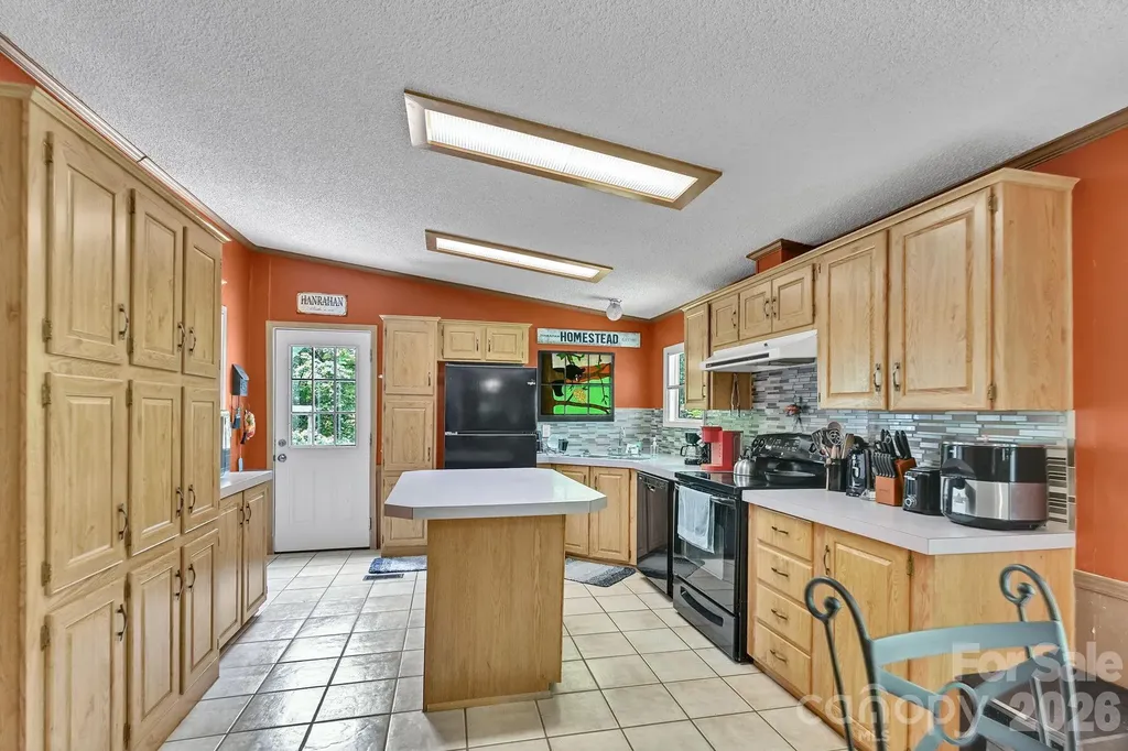 560 Morgan Branch Road Marshall NC 28753