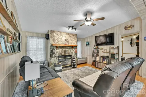 560 Morgan Branch Road Marshall NC 28753