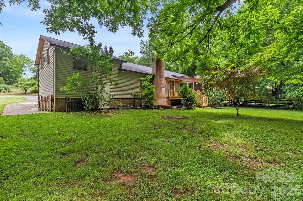 7225 Leesburg Road Charlotte NC 28215