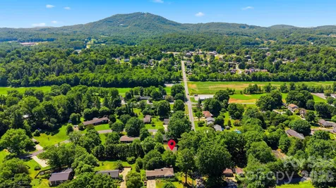 824 NE Powell Road Lenoir NC 28645
