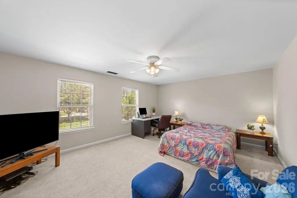 6403 Sackett Way Charlotte NC 28269