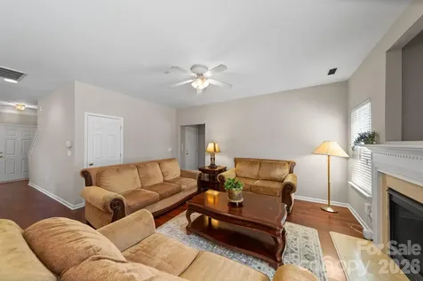 6403 Sackett Way Charlotte NC 28269