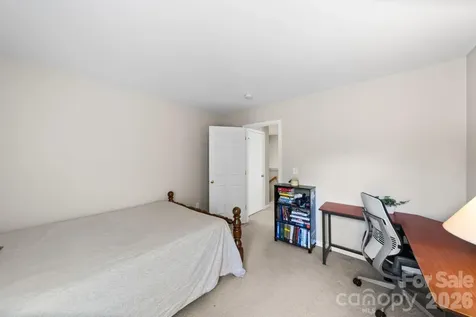 6403 Sackett Way Charlotte NC 28269
