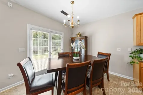 6403 Sackett Way Charlotte NC 28269