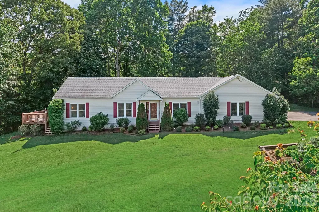56 Gudger Road Leicester NC 28748