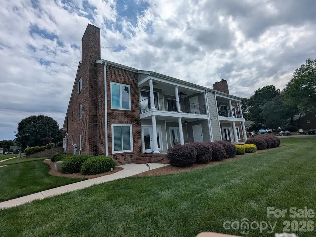 100 Northshore Court Cherryville NC 28021