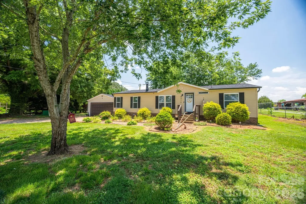 6815 Lackey Road Vale NC 28168