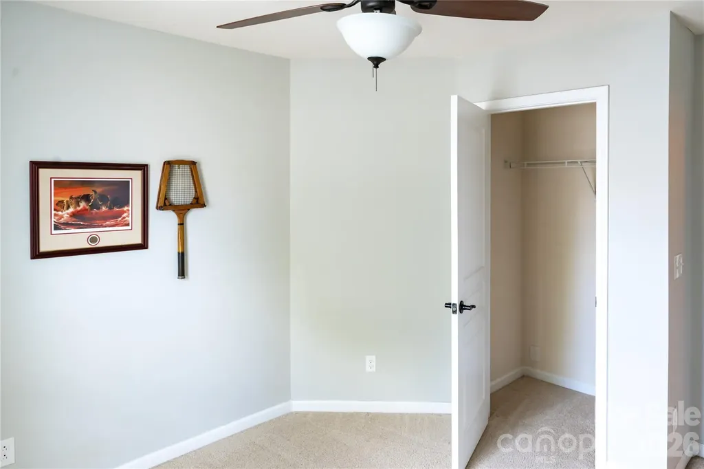 1839 Royal Gorge Avenue Charlotte NC 28210
