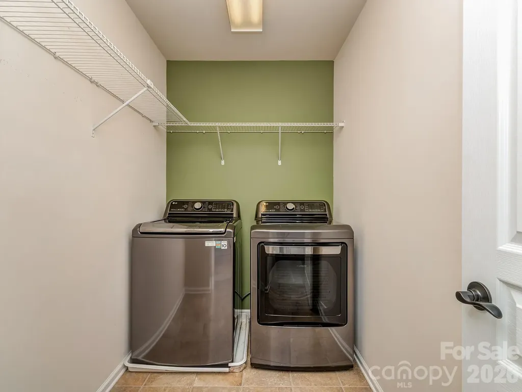 1839 Royal Gorge Avenue Charlotte NC 28210