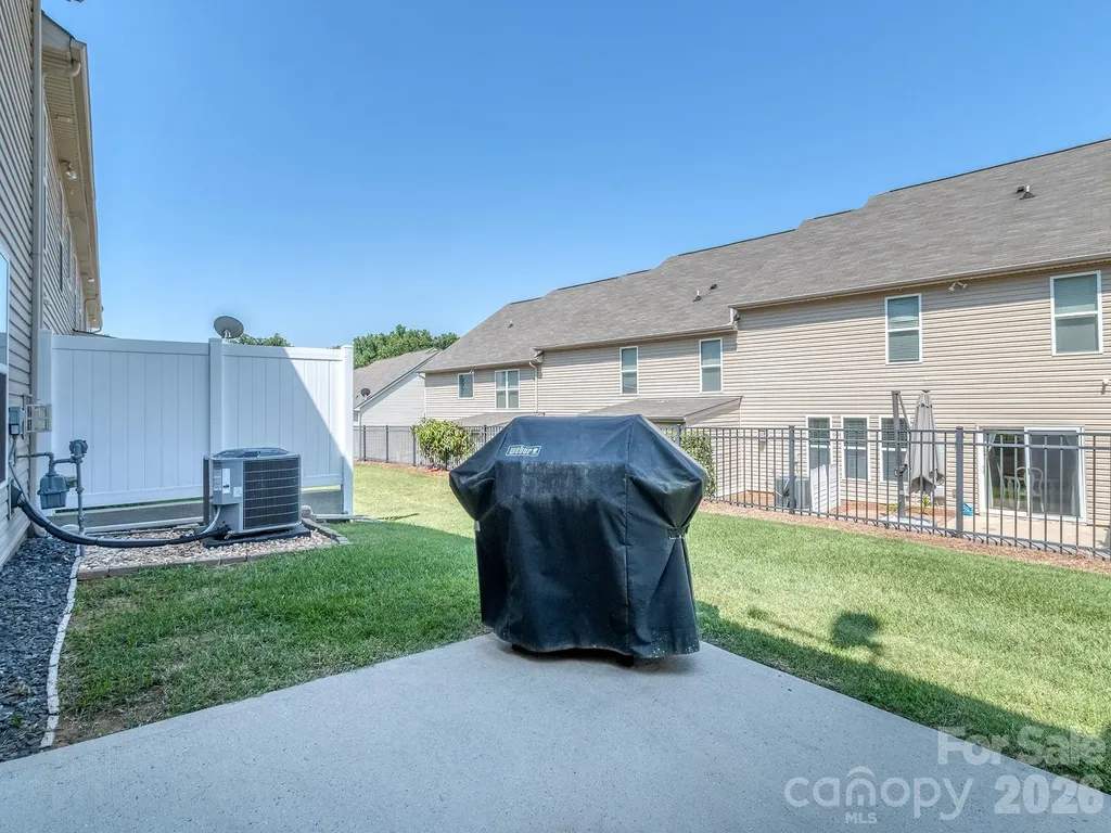 1839 Royal Gorge Avenue Charlotte NC 28210