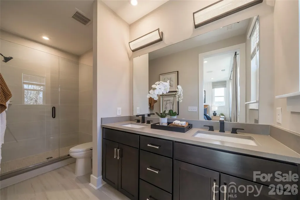 1515 Levy Way Charlotte NC 28205