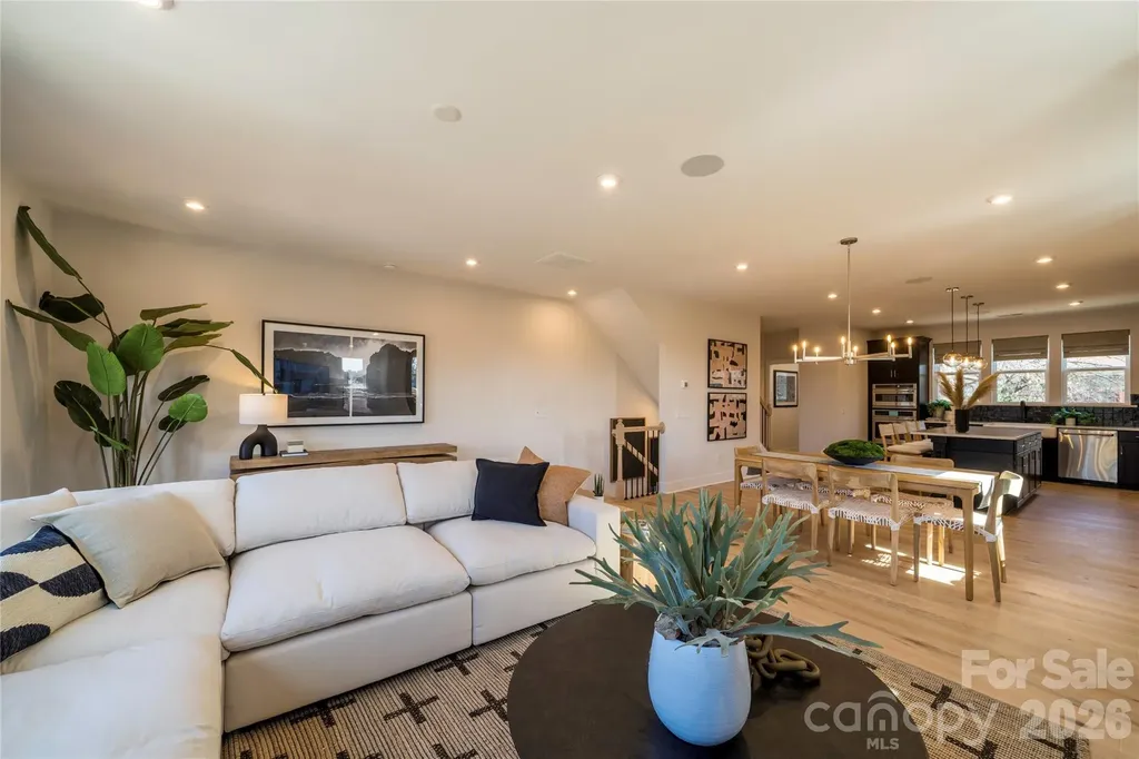 1515 Levy Way Charlotte NC 28205