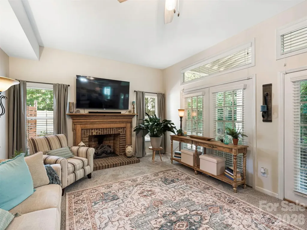 12401 Bentcreek Lane Matthews NC 28105