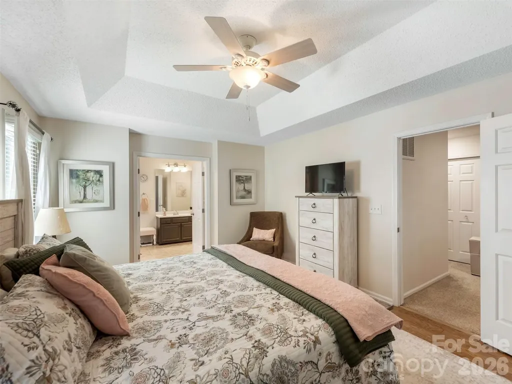 12401 Bentcreek Lane Matthews NC 28105