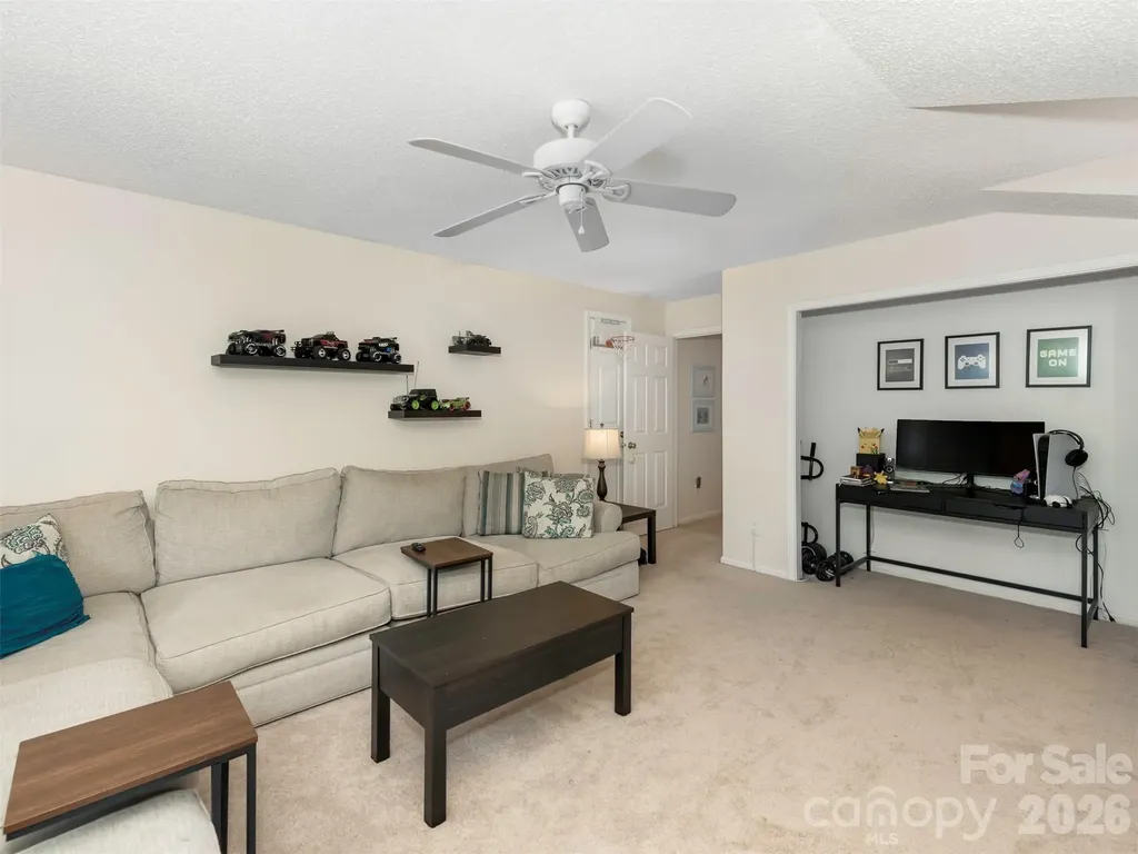 12401 Bentcreek Lane Matthews NC 28105