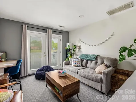 2124 Hendersonville Road Arden NC 28704