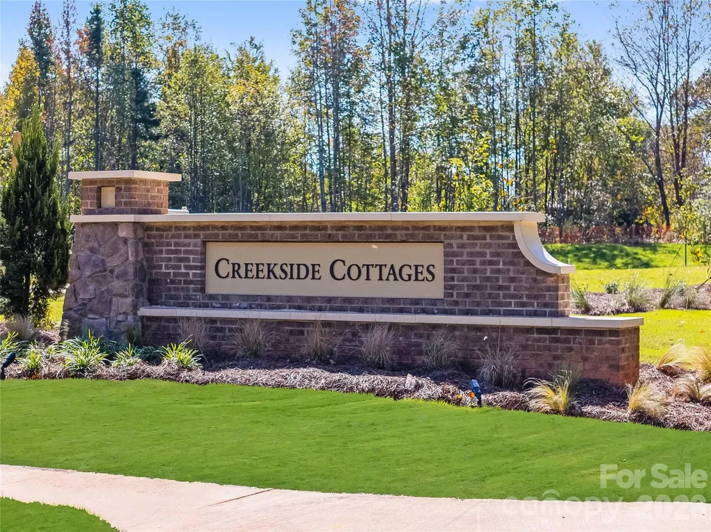 1603 Highacre Place Bessemer City NC 28016