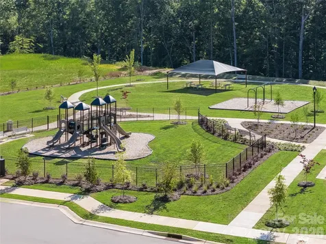 1603 Highacre Place Bessemer City NC 28016