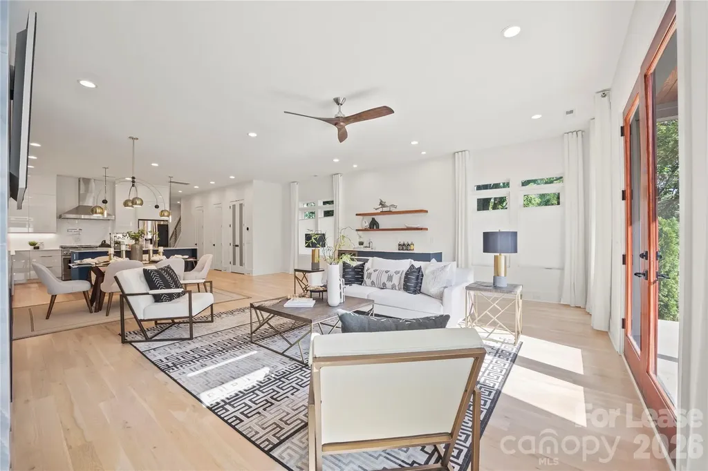 4701 Walden Court Charlotte NC 28210
