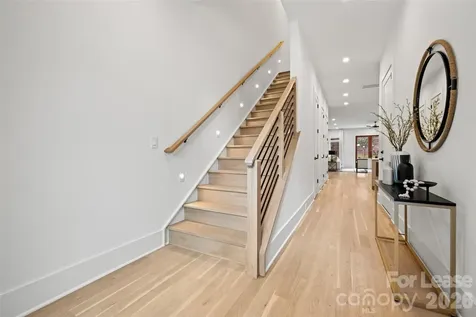 4701 Walden Court Charlotte NC 28210