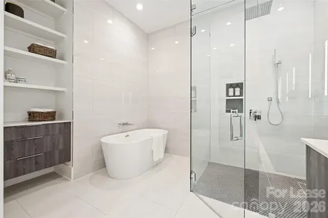 4701 Walden Court Charlotte NC 28210