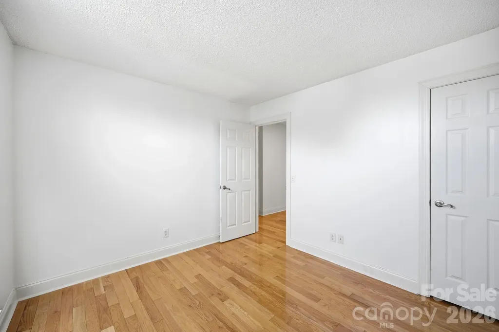 9310 Lindahi Lane Charlotte NC 28277
