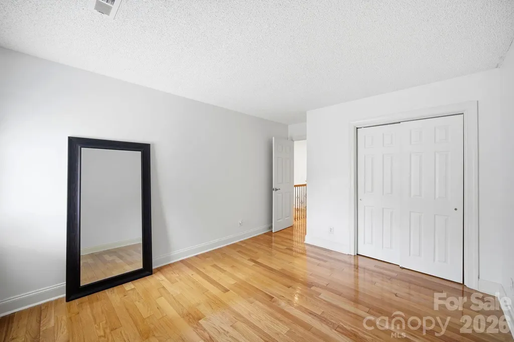 9310 Lindahi Lane Charlotte NC 28277