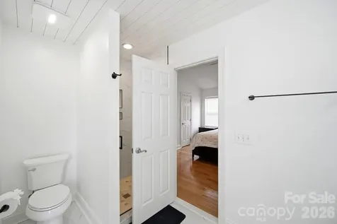 9310 Lindahi Lane Charlotte NC 28277
