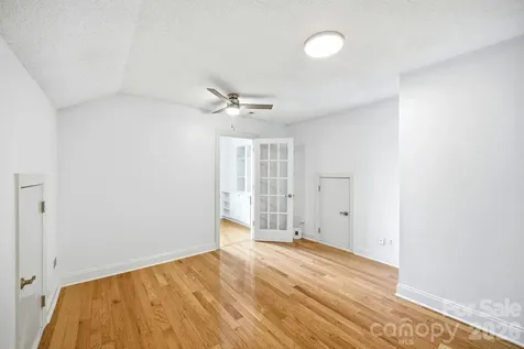 9310 Lindahi Lane Charlotte NC 28277