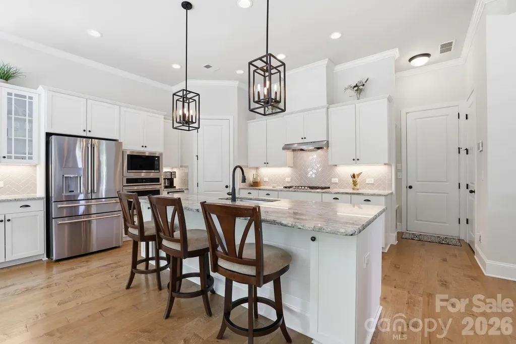 7803 Waverly Walk Avenue Charlotte NC 28277