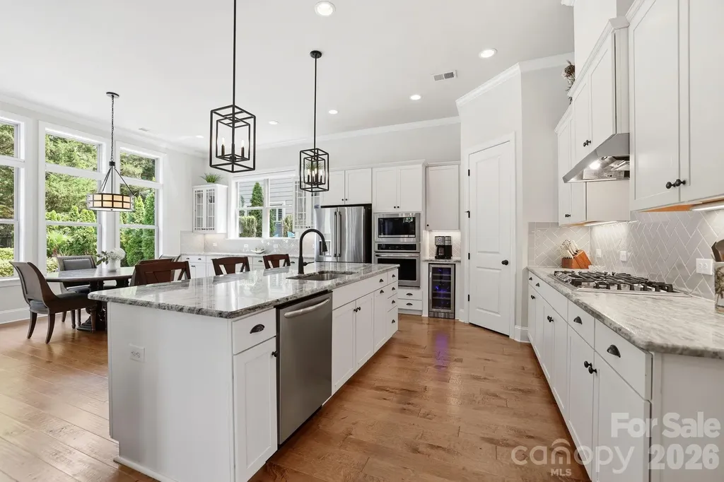 7803 Waverly Walk Avenue Charlotte NC 28277
