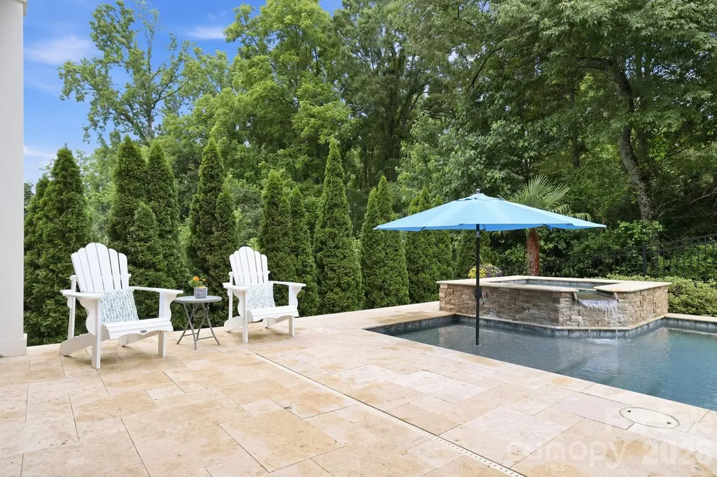 7803 Waverly Walk Avenue Charlotte NC 28277
