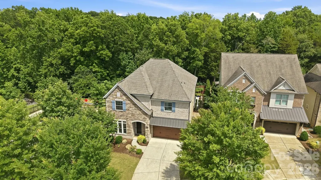 7803 Waverly Walk Avenue Charlotte NC 28277
