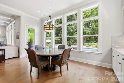 7803 Waverly Walk Avenue Charlotte NC 28277
