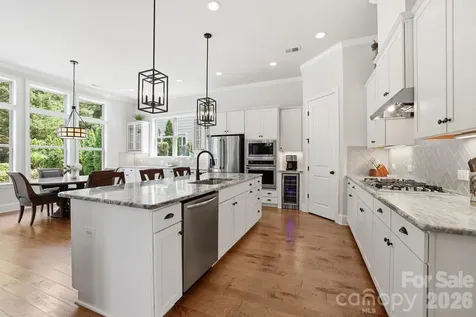 7803 Waverly Walk Avenue Charlotte NC 28277