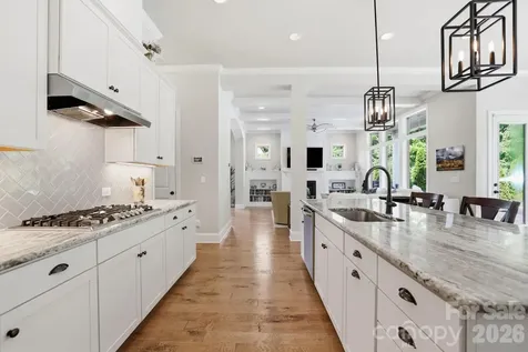7803 Waverly Walk Avenue Charlotte NC 28277