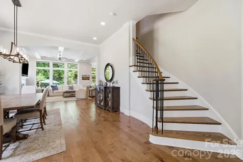 7803 Waverly Walk Avenue Charlotte NC 28277
