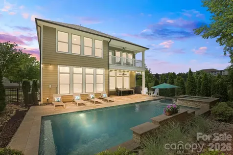 7803 Waverly Walk Avenue Charlotte NC 28277
