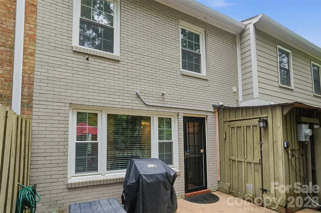 4605 Hedgemore Drive Charlotte NC 28209