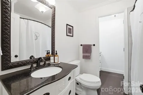4605 Hedgemore Drive Charlotte NC 28209