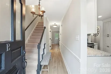 4605 Hedgemore Drive Charlotte NC 28209