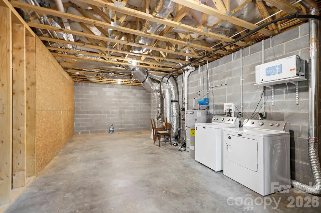 31 Lilac Street Asheville NC 28806