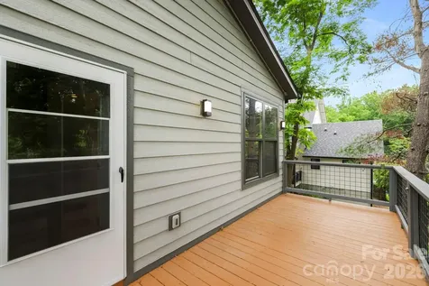 31 Lilac Street Asheville NC 28806