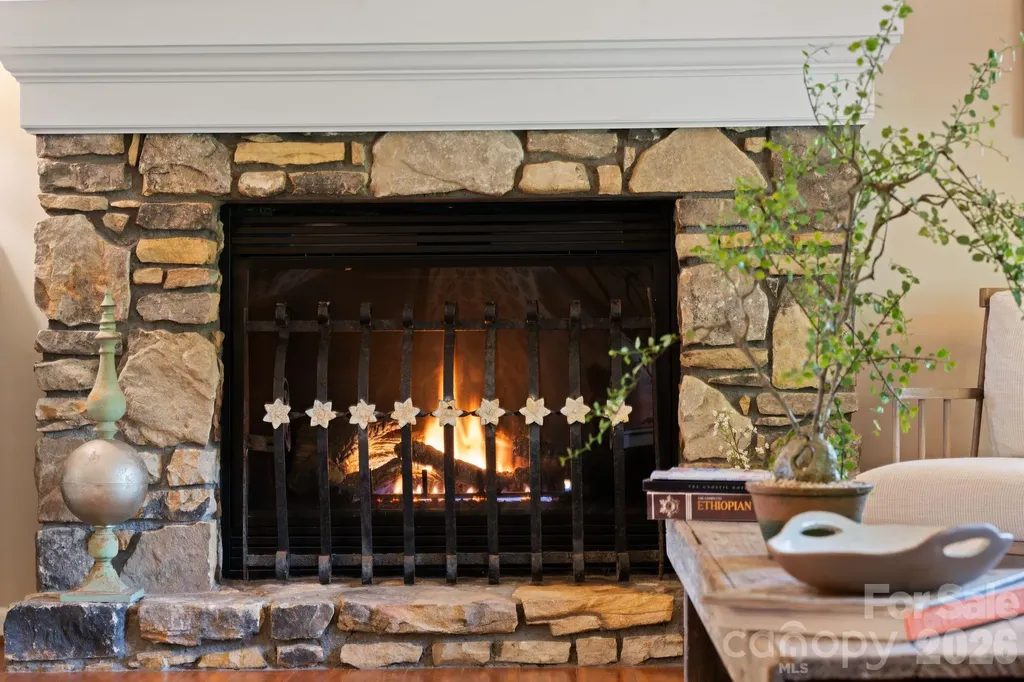 98 Garden Lane Canton NC 28716