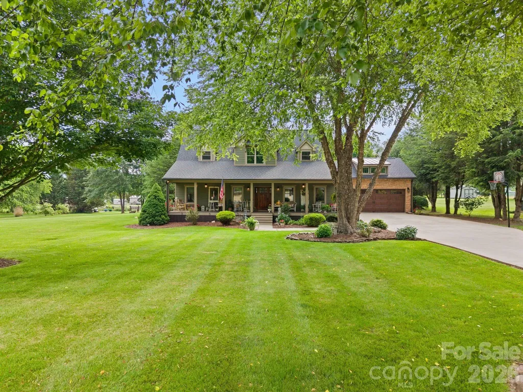 98 Garden Lane Canton NC 28716