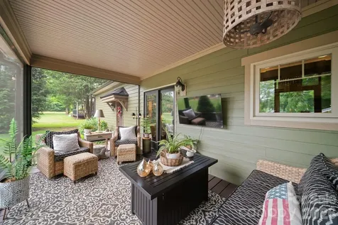 98 Garden Lane Canton NC 28716