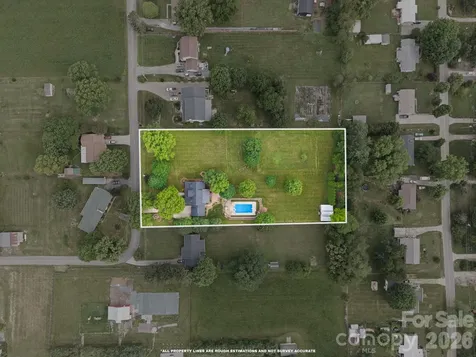 98 Garden Lane Canton NC 28716