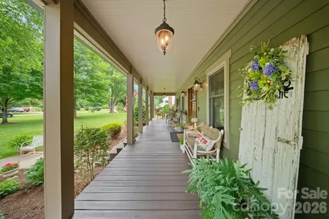 98 Garden Lane Canton NC 28716